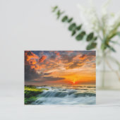 Manyar Beach bei Sonnenaufgang Postkarte (Stehend Vorderseite)