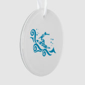 Maori Surfer mit Waves Geschenk Idee Ornament (Vorderseite)