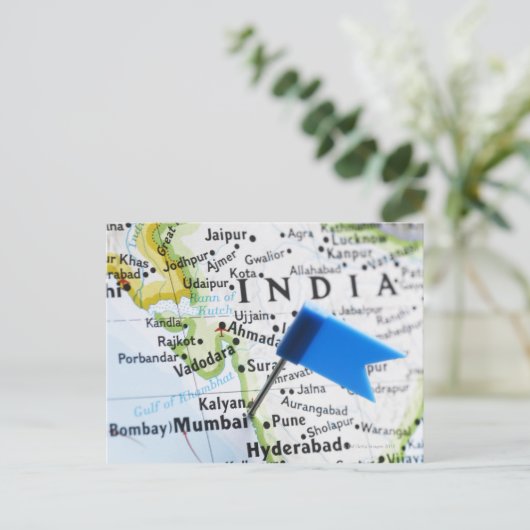 Map Button in Mumbai, Indien auf Karte, nah-up Postkarte (Stehend Vorderseite)