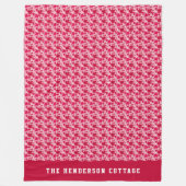 Maple Leaves on a Pink Background Fleecedecke (Vorderseite)