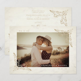 Marble Chic Golden Lace Romantic Couple Wedding Einladung