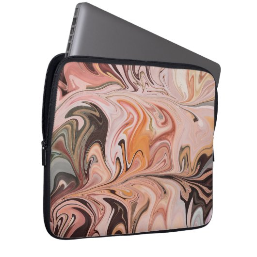 Marble Forms – Pink & Beige Soft Marble Laptopschutzhülle (Vorne Rechts)