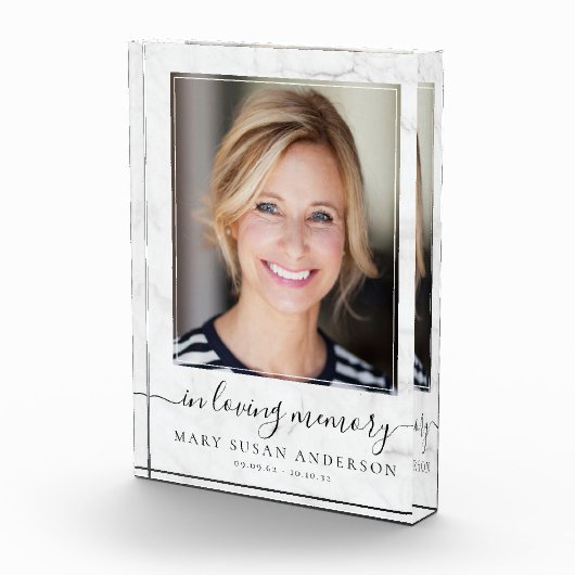 Marble-Memorial zum Foto von Erinnerungen (Rechts)