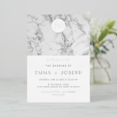 Marble Modern Simple Wedding Silver Foil Wedding Folieneinladung (Stehend vorne)