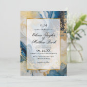 Marble Moderne Hochzeit in Blau und Gold Einladung (Stehend Vorderseite)
