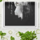 Märchenschwäne Geschirrtuch (Gefaltet)