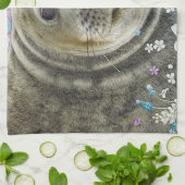 Märchensee im Ozean der Blume Geschirrtuch (Gefaltet)