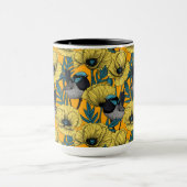 Märchenwren und Mohn in Gelb Tasse (Zentrum)