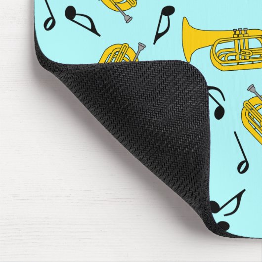 Marching von Baritone Musiknotens Bass Clefs Mousepad (Ecke)
