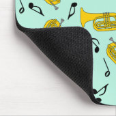 Marching von Baritone Musiknotens Treble Clefs Mousepad (Ecke)