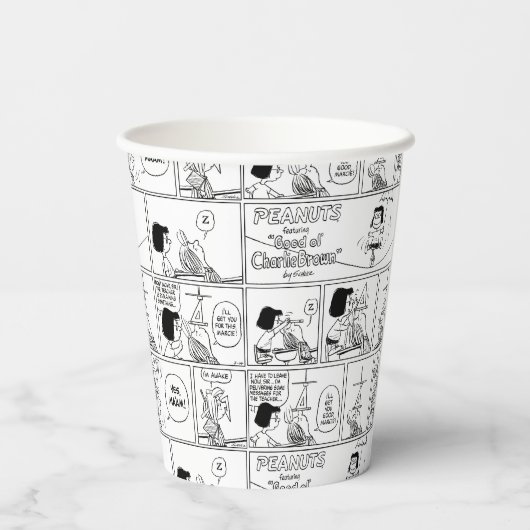 Marcie & Peppermint Patty im Klassenzimmer Pappbecher (Rückseite)