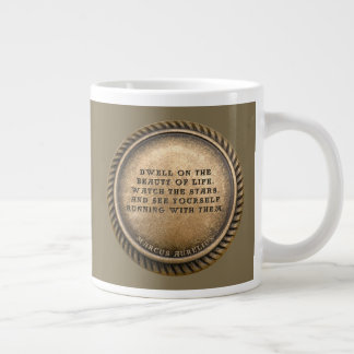 Marcus Aurelius Quote Dwell über die Schönheit des Jumbo-Tasse
