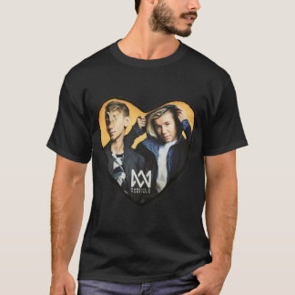 Marcus und Martinus-Logo - Essenzielle T - Shirt-K T-Shirt