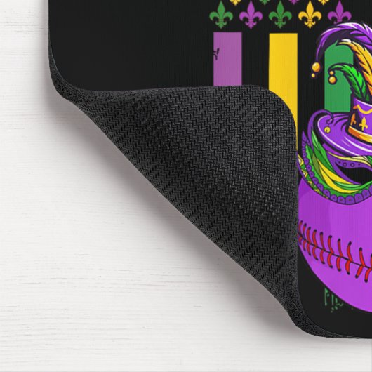 Mardi Gras Baseball Player Te Mousepad (Ecke)