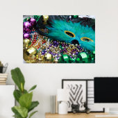 Mardi Gras Beads & Green Mask Poster Art Print (Heimbüro)