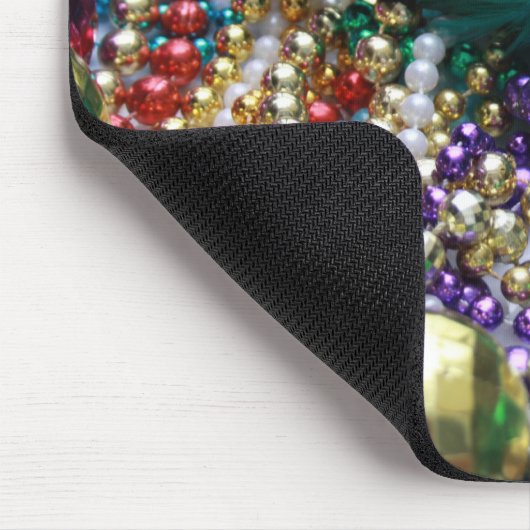 Mardi Gras Beads & Mask Mousepad (Ecke)