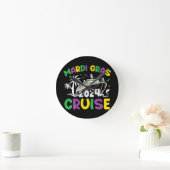 Mardi Gras Cruise Squad Runde Wanduhr (Zuhause)