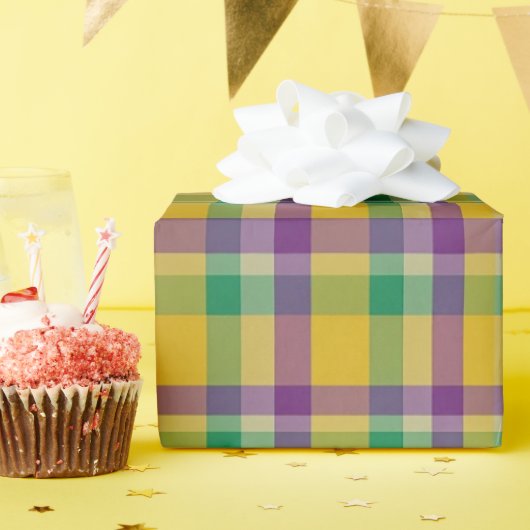 Mardi Gras Gingham gemustert Geschenkpapier (Geburtstagsparty)