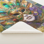 Mardi Gras Gold und Green Peacock Feather Mask Sherpadecke (3/4)