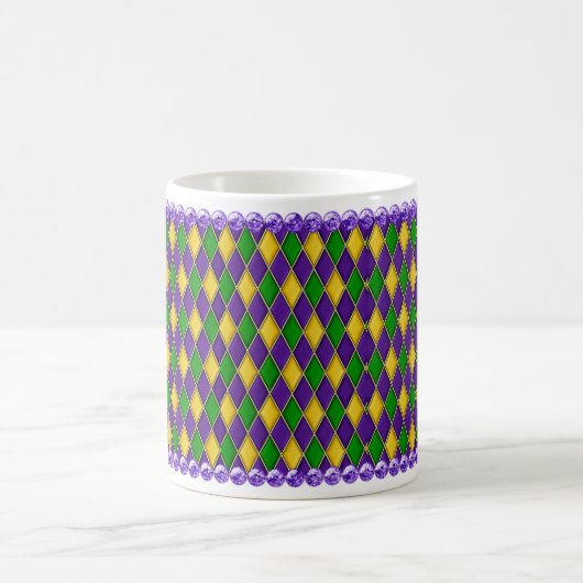 Mardi Gras Harlequin Pattern Tasse mit Lila Beads (Mittel)