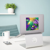 Mardi-Gras-Hintergrund mit Perlen Aufkleber (Laptop auf Schreibtisch)