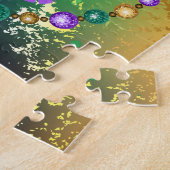 Mardi-Gras-Hintergrund mit Perlen Puzzle (Seite)