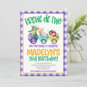 Mardi Gras Krewe zum zweiten Geburtstag Einladung (Stehend Vorderseite)