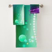 Mardi Gras Lila Hintergrund Badhandtuch Set (Insitu)