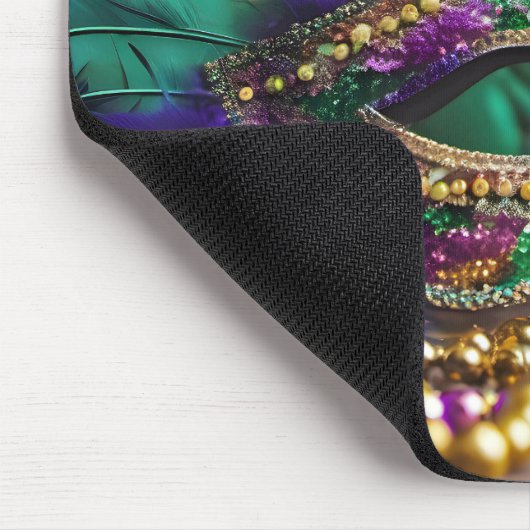 Mardi Gras Maske mit Federn Mousepad (Ecke)
