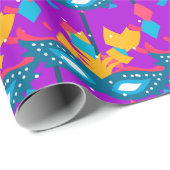 Mardi Gras Maske und Confetti auf Lila Geschenkpapier (Rolleneckpunkt)
