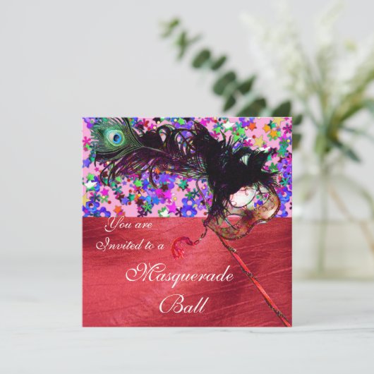 MARDI GRAS MASQUERADE & CONFETTI Rote Seide Einladung (Stehend Vorderseite)