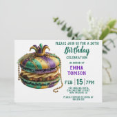 Mardi Gras Royal Macaron Geburtstag Einladung (Stehend Vorderseite)
