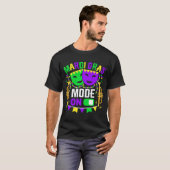 Mardy Gras Mode On Celebrrations Parade Fett Diens T-Shirt (Vorne ganz)