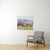 Mare with Foal, Shetland Islands, Schottland Wandteppich (Beispiel (Horizontal))