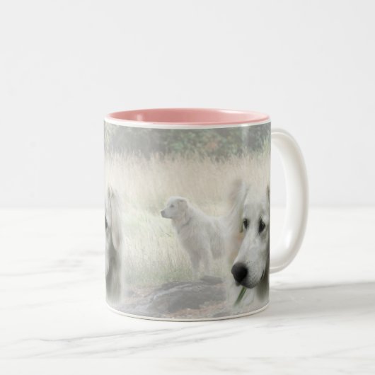 Maremma-Hüter-Design Zweifarbige Tasse (VorderseiteRechts)