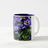 Margies Stiefmütterchen Zweifarbige Tasse (VorderseiteRechts)