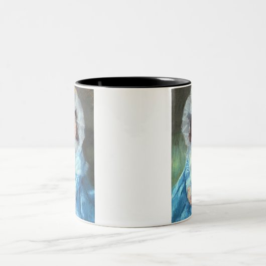 Margot in Blue, Mary Cassatt Zweifarbige Tasse (Mittel)