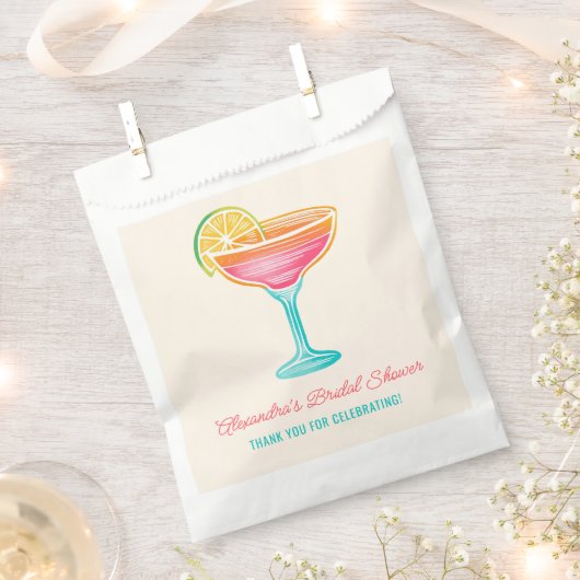 Margs and Matrimony Retro Cocktail Brautparty Geschenktütchen (Ausgeschnitten)