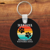 Mariana Home For Wayward Dogs Family Name Premium Schlüsselanhänger (Vorderseite)