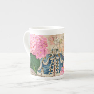 Marie Antoinette in Redoute Blume Tasse Cup