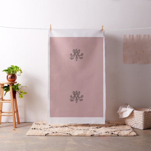 Marie Antoinette initial monogram upholstery panel Stoff (Beispiel)