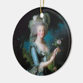 Marie-Antoinette mit der Rose durch Elisabeth Keramikornament (Links)