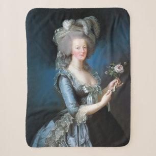 Marie Antoinette mit einer Rose Sherpadecke