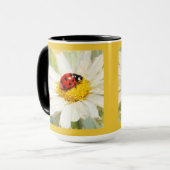 "Marienkäfer auf Gänseblümchen" Tasse (Vorderseite Links)