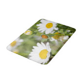 Marienkäfer in einem Gänseblümchen-Garten Badematte (Schrägansicht)