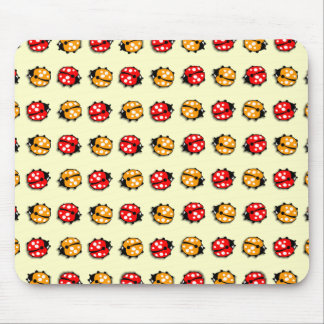 Marienkäfer Invasion Mousepad
