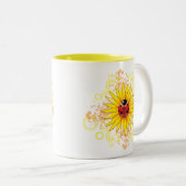 Marienkäfer-und Sonnenblume-Tasse Zweifarbige Tasse (VorderseiteRechts)