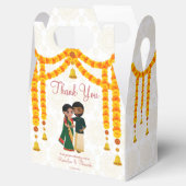 Marigold Garlands Glocken mit Tamil Telugu-Brauch Geschenkschachtel (Geöffnet)