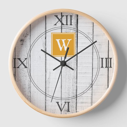 Marigold Rustic Monogram Clock Uhr (Vorderseite)