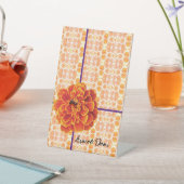 Marigolds und Biene Sockelschild (In SItu)